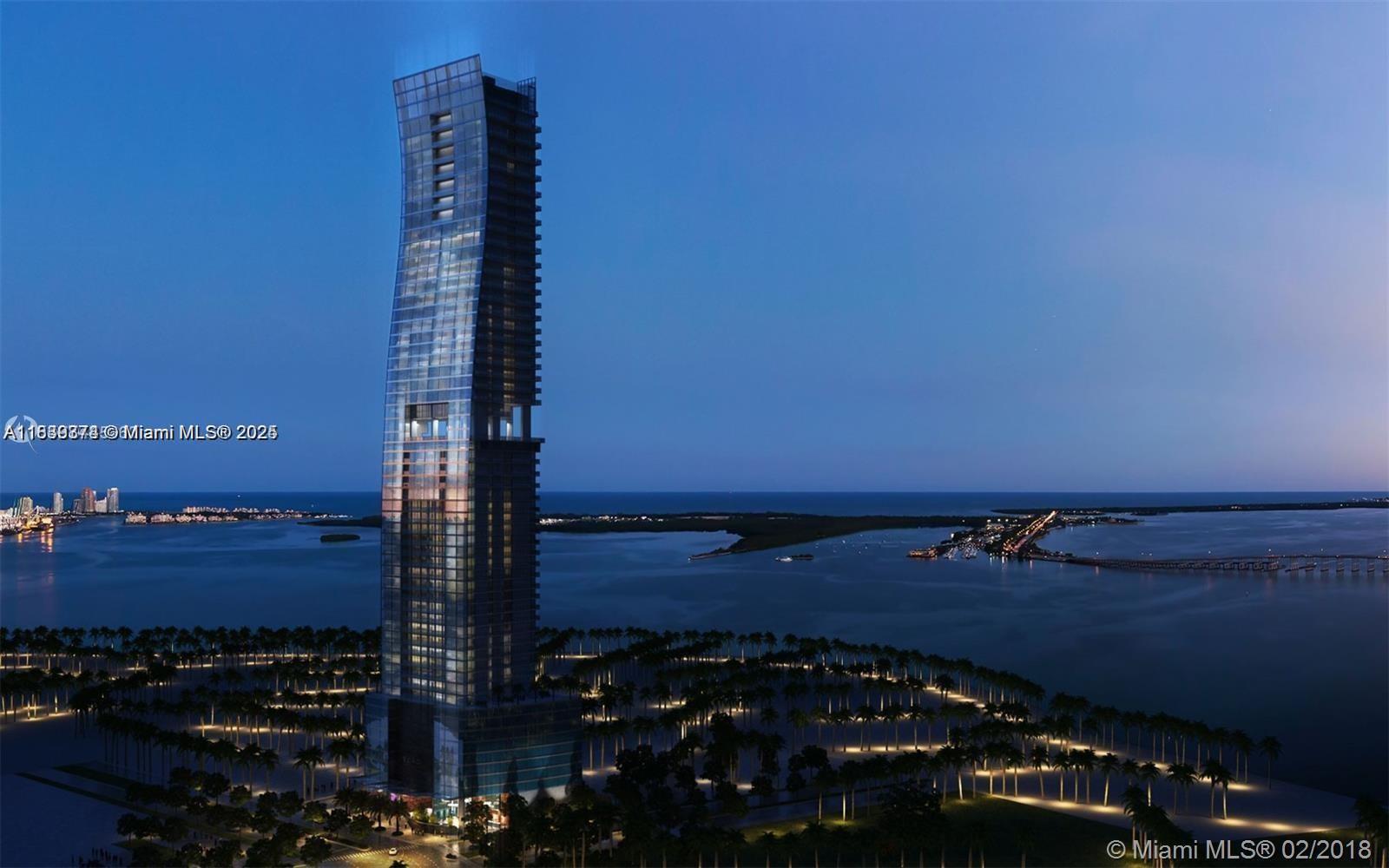 1451 Brickell Ave #902