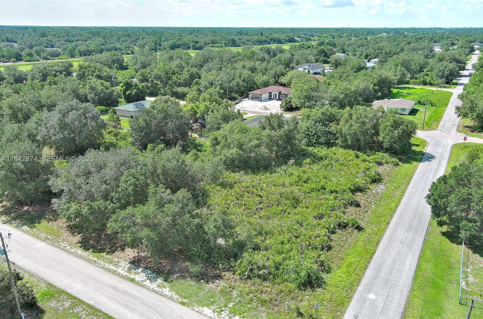 2517 W 67th St, lehigh acres, FL 33971