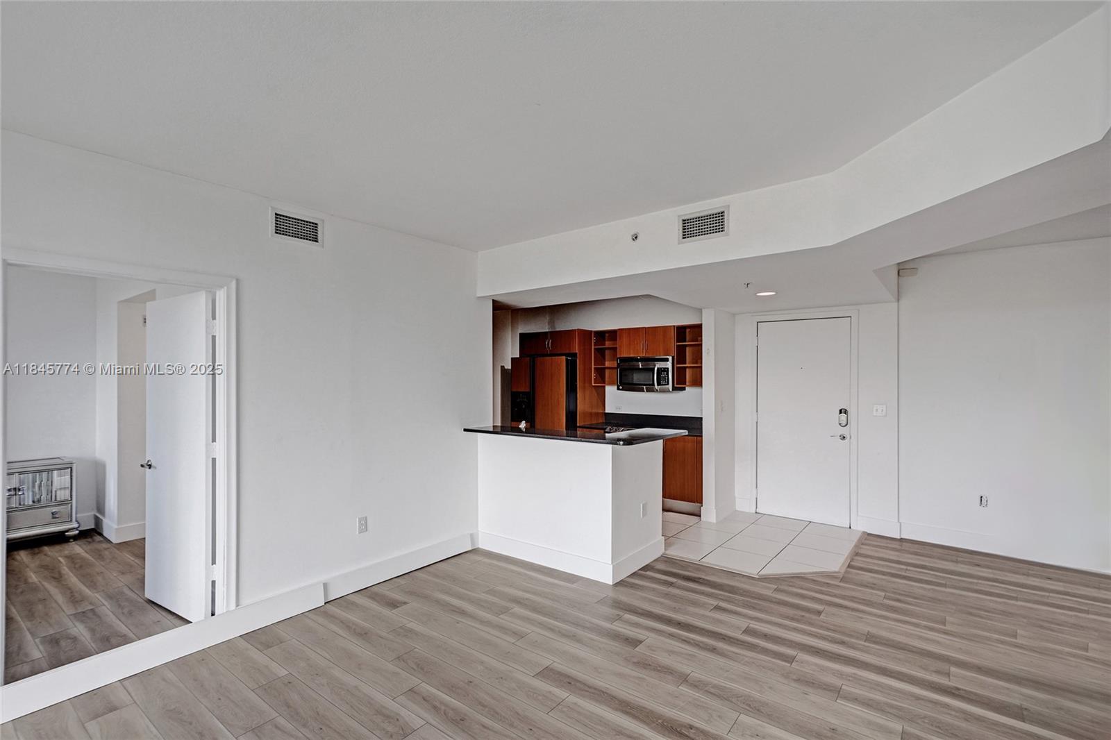 image Venture At Aventura13