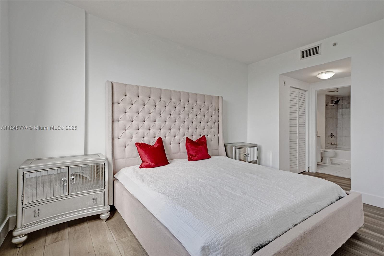 image Venture At Aventura15