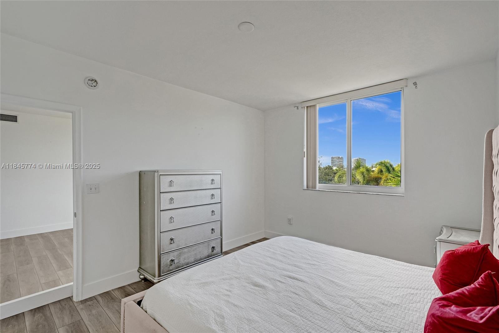 image Venture At Aventura16