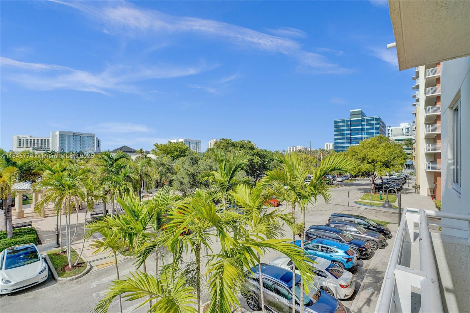image Venture At Aventura35