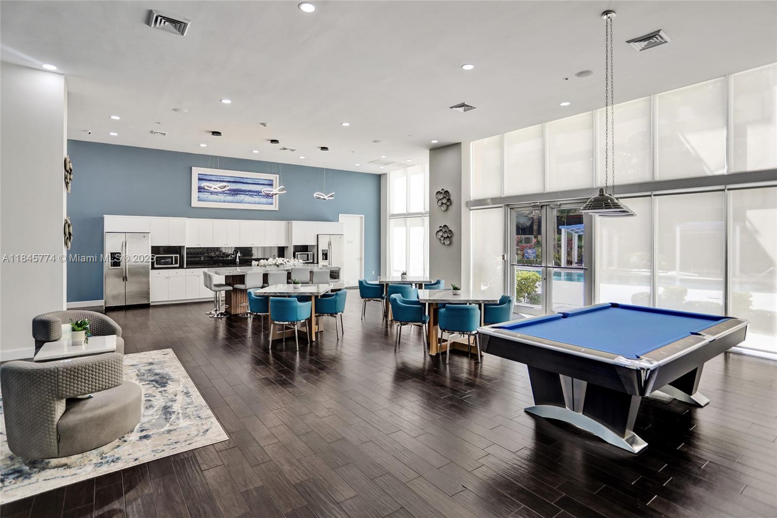 image Venture At Aventura51