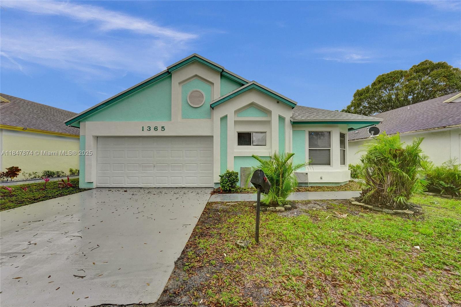 1365 W Glen Oak Rd