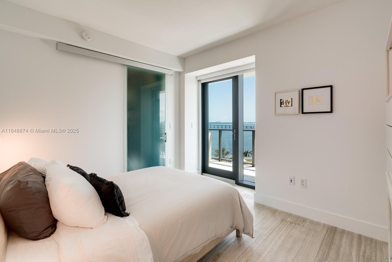 image Echo Brickell9