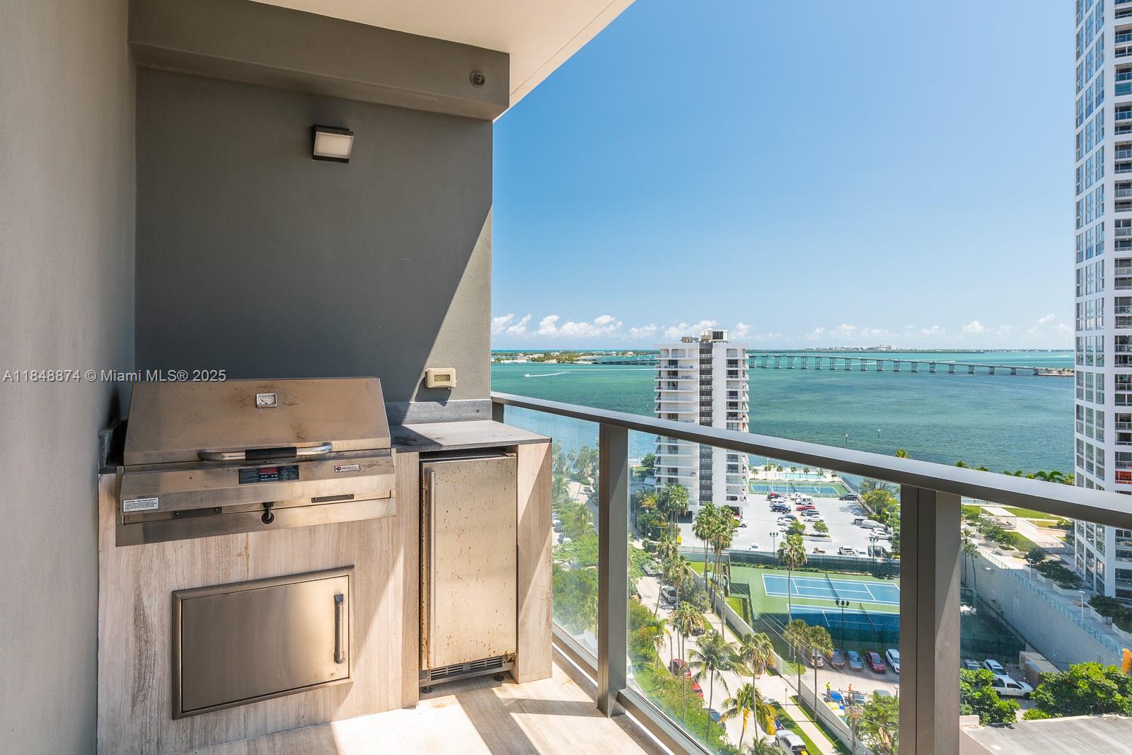 image Echo Brickell18