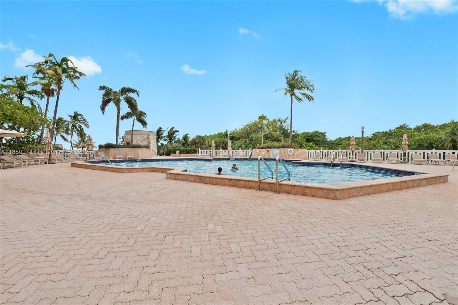 image Towers Of Key Biscayne19