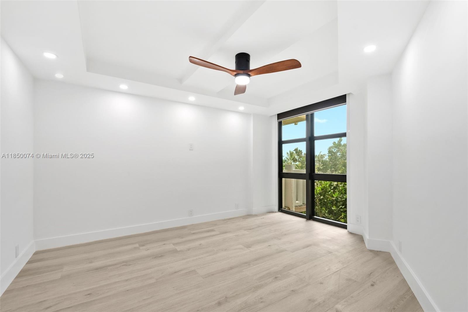 image Towers Of Key Biscayne37