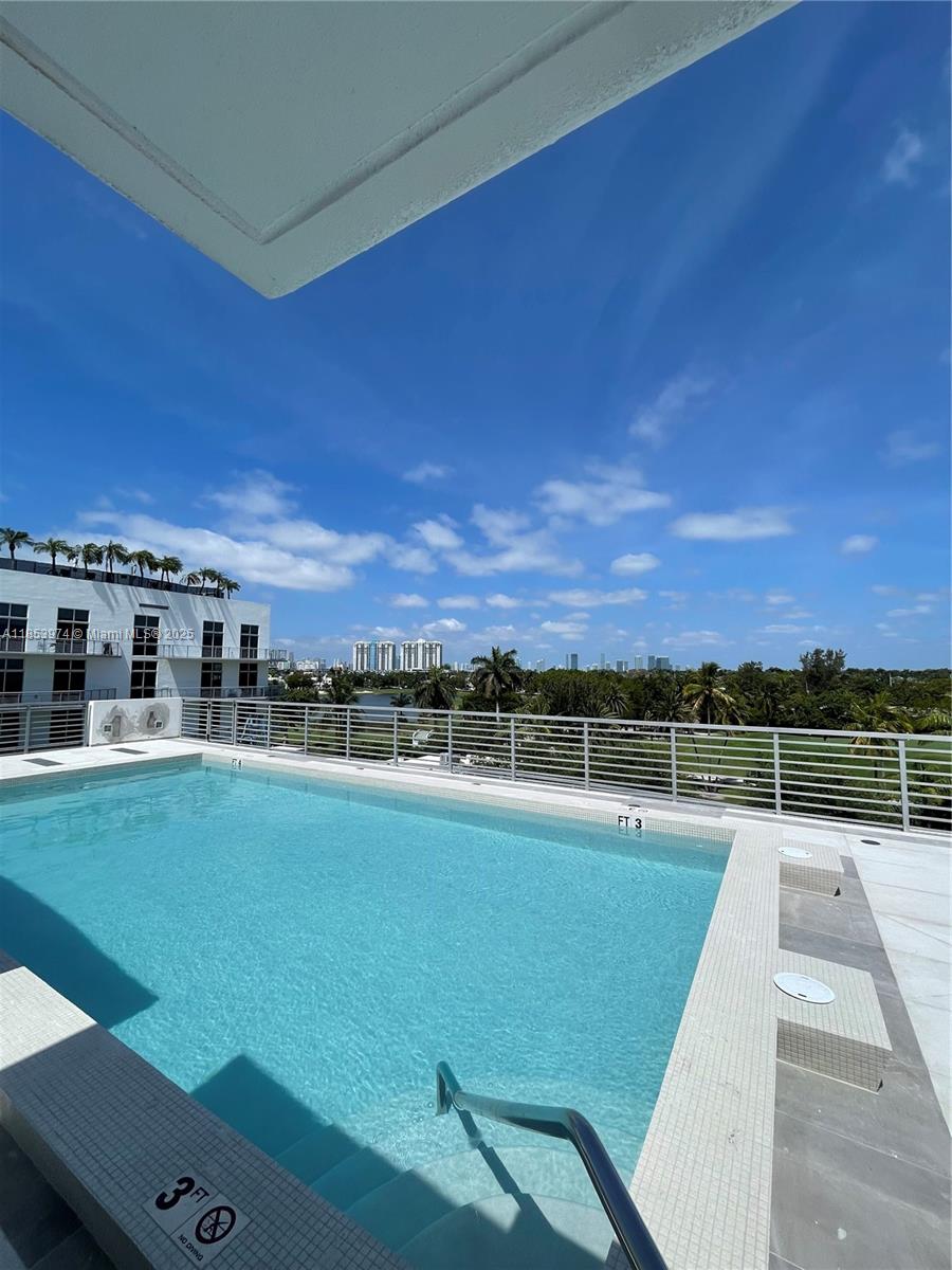 2021 Meridian Ave #11 Miami Beach, FL 33139