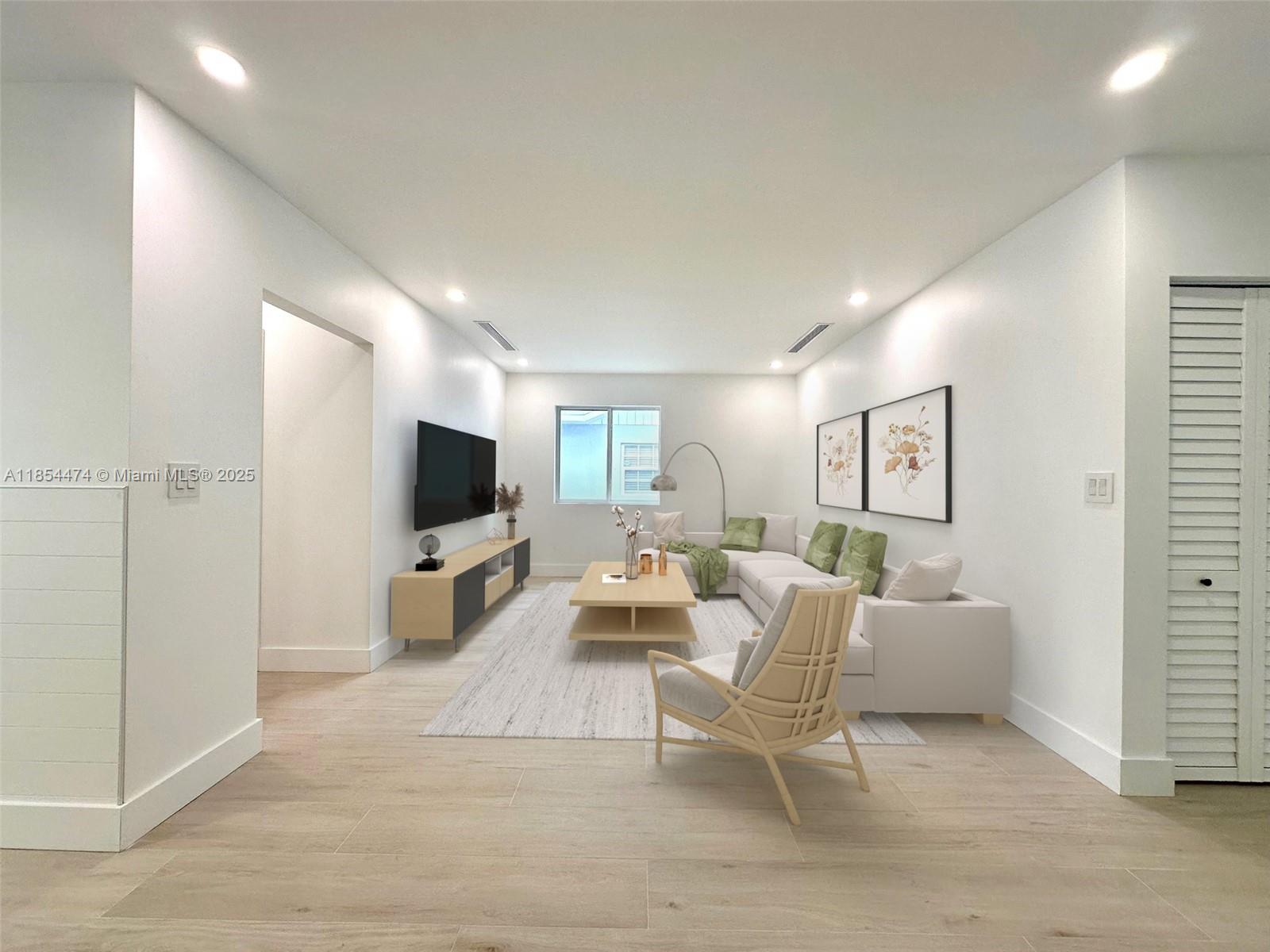 4430 SW 11th St Miami, FL 33134