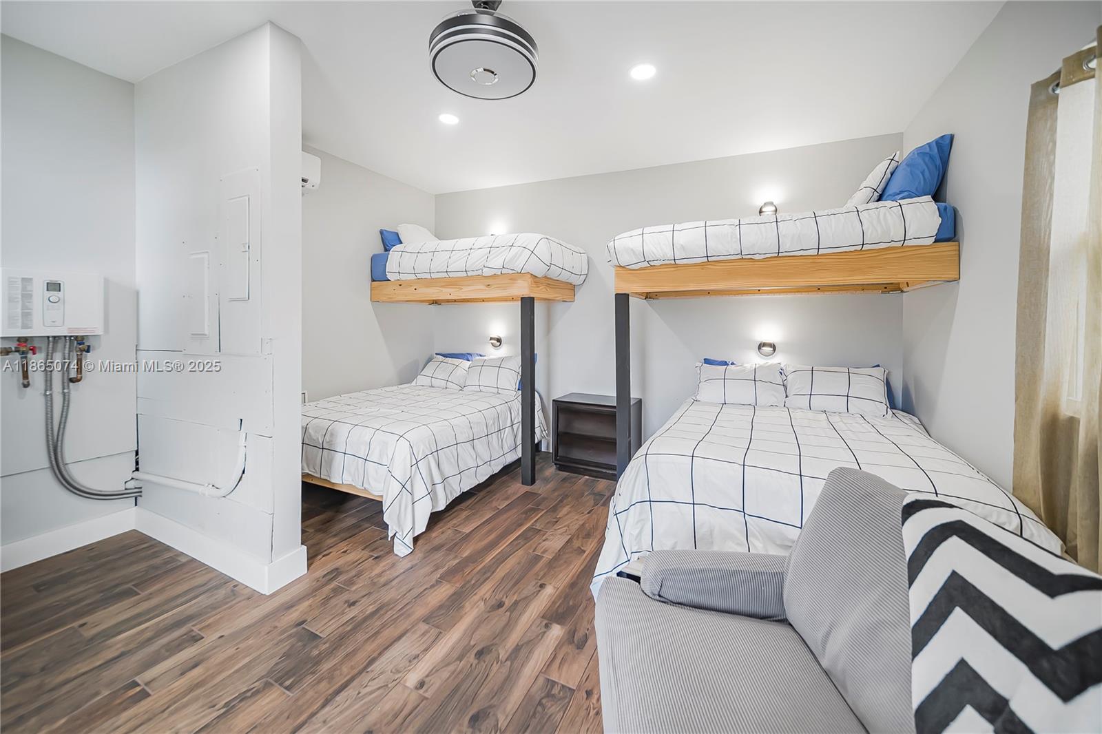 1020 Lands End Way Jupiter, FL 33458