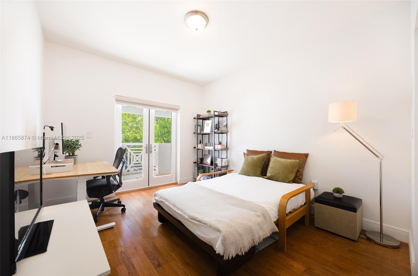 3109 Hibiscus St #3109 Coconut Grove, FL 33133