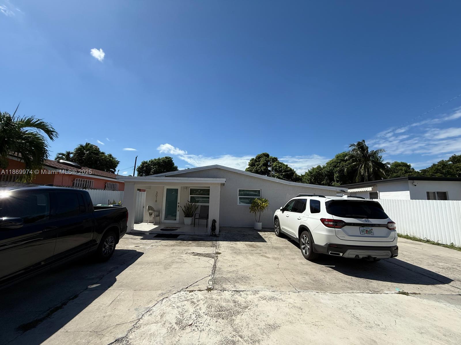 3018 NW 101st St