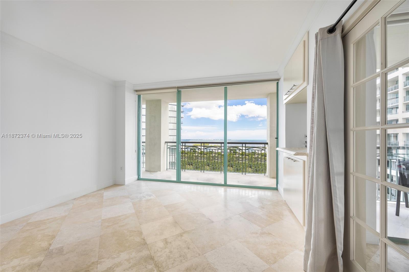 image The Executive Residences11