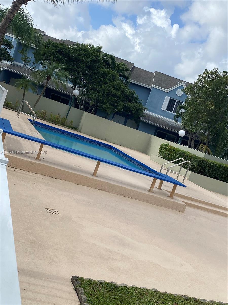 17455 NW 67th Ct #G-17,Hialeah, FL 33015