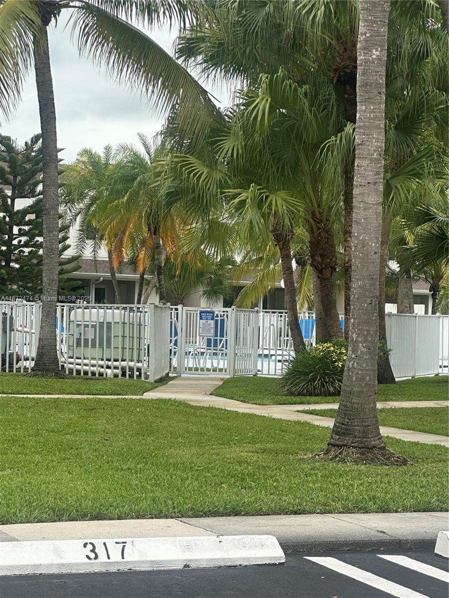 17455 NW 67th Ct #G-17,Hialeah, FL 33015