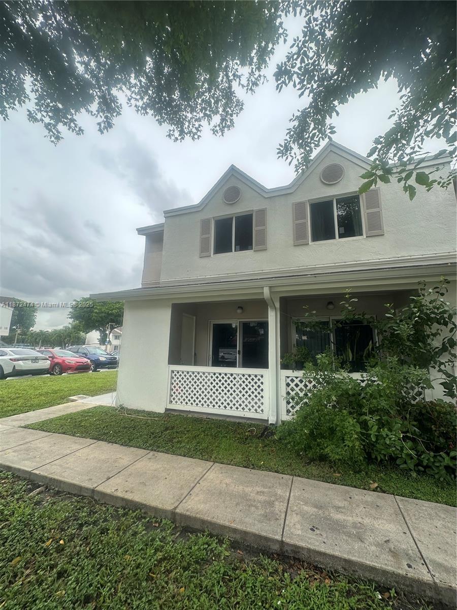 17455 NW 67th Ct #G-17,Hialeah, FL 33015