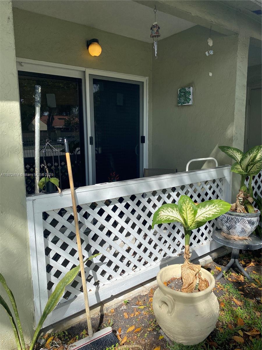 17455 NW 67th Ct #G-17,Hialeah, FL 33015