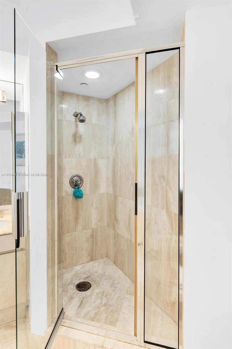 18671 Collins Ave #604,Sunny Isles Beach, FL 33160