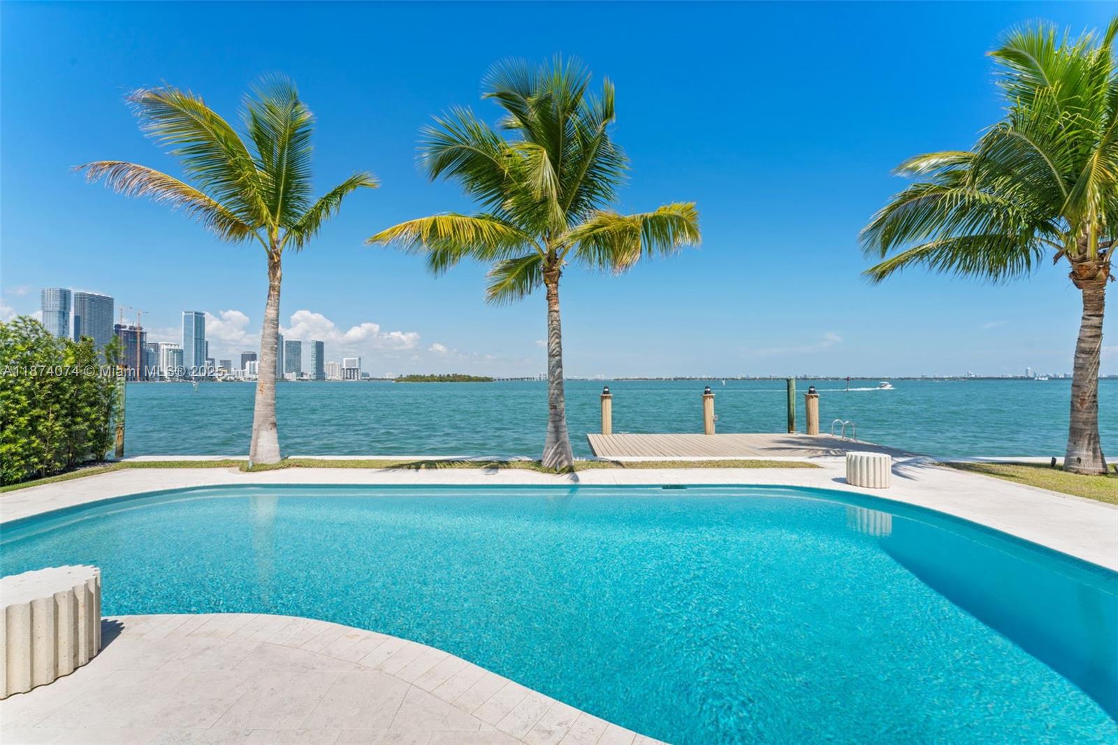 1011 N Venetian Dr Miami, FL 33139 1011 N Venetian Dr Miami, FL 33139