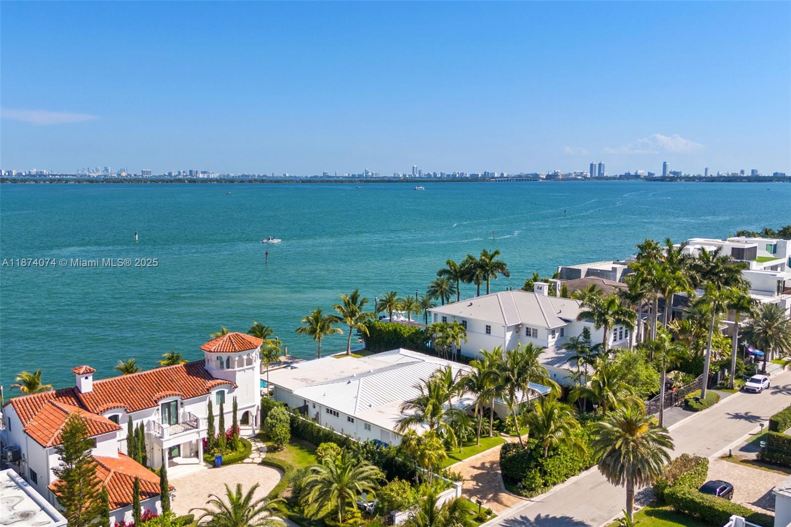 1011 N Venetian Dr Miami, FL 33139 1011 N Venetian Dr Miami, FL 33139