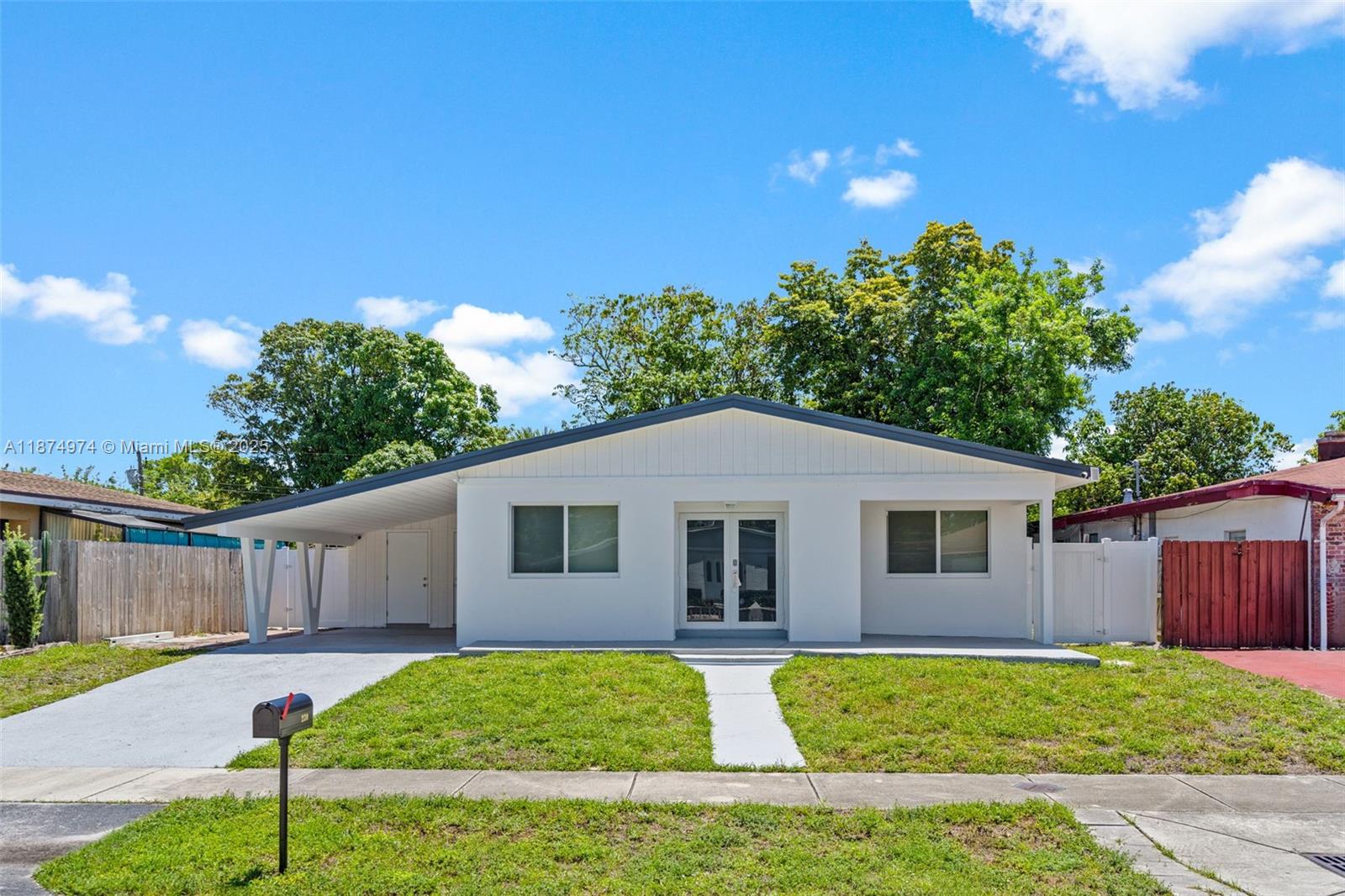230 NW 33rd Ter