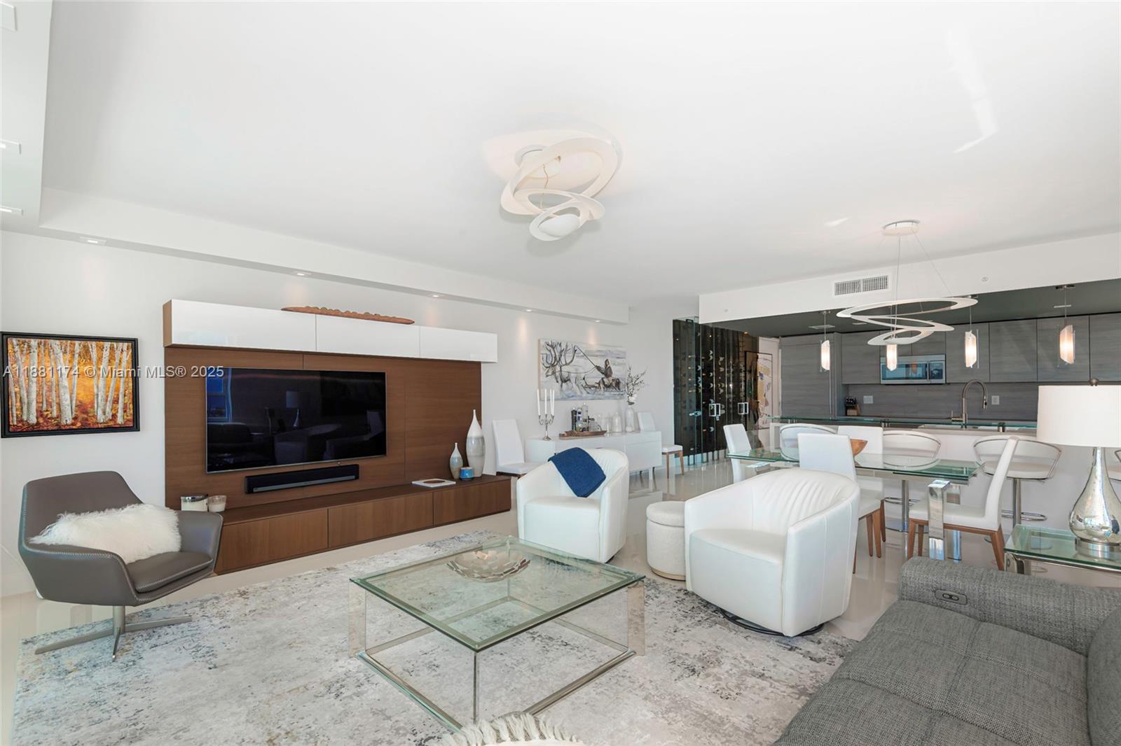 image 400 Sunny Isles Condo9