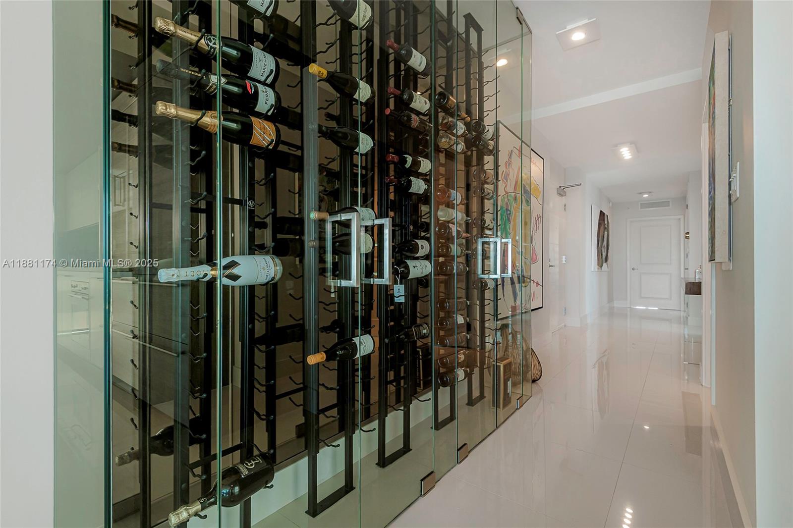image 400 Sunny Isles Condo15