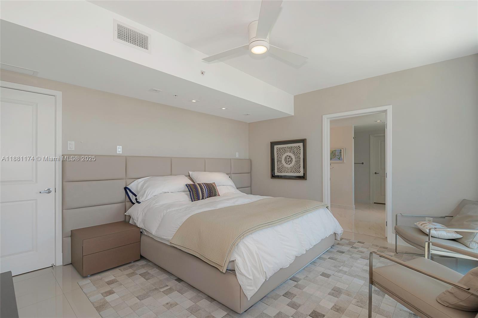 image 400 Sunny Isles Condo29