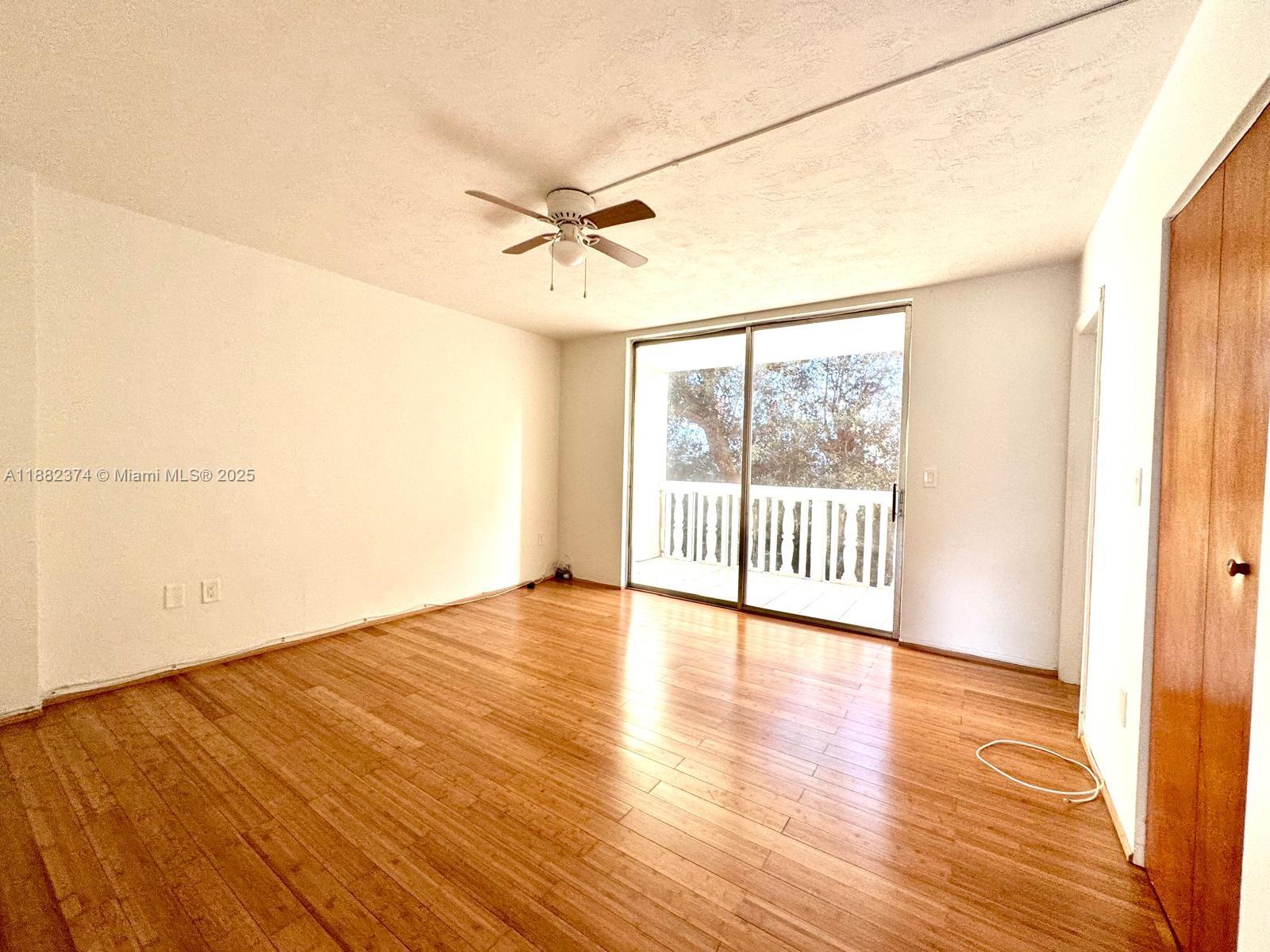 1475 NE 125th Ter #404B