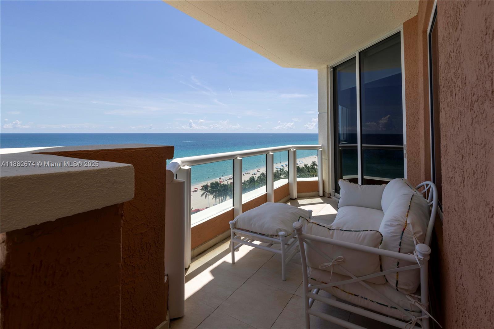 image Acqualina Ocean Residence12