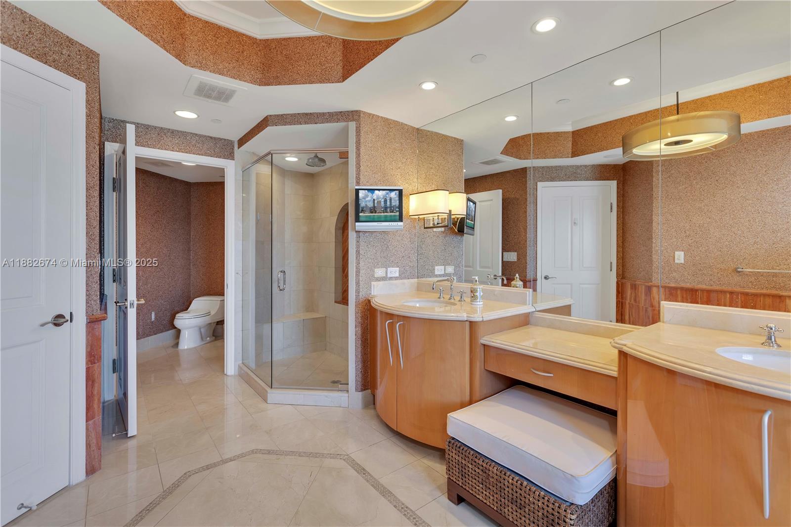 image Acqualina Ocean Residence30