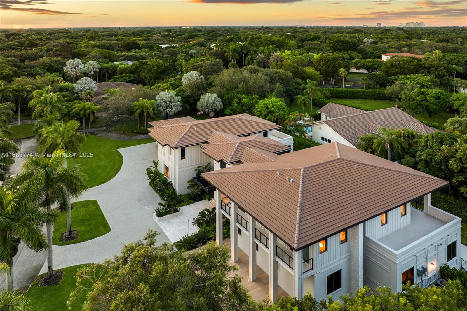 13120 Old Cutler Rd Pinecrest, FL 33156