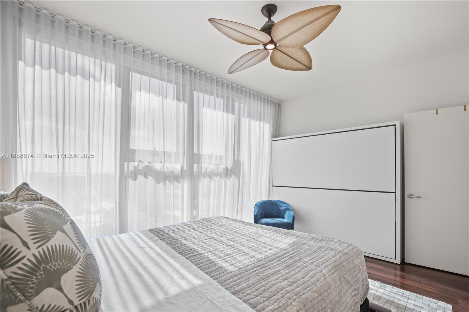 image Carillon Beach Condo18