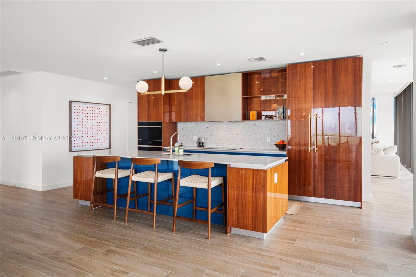 2678 Tigertail Ave #1101 Coconut Grove, FL 33133