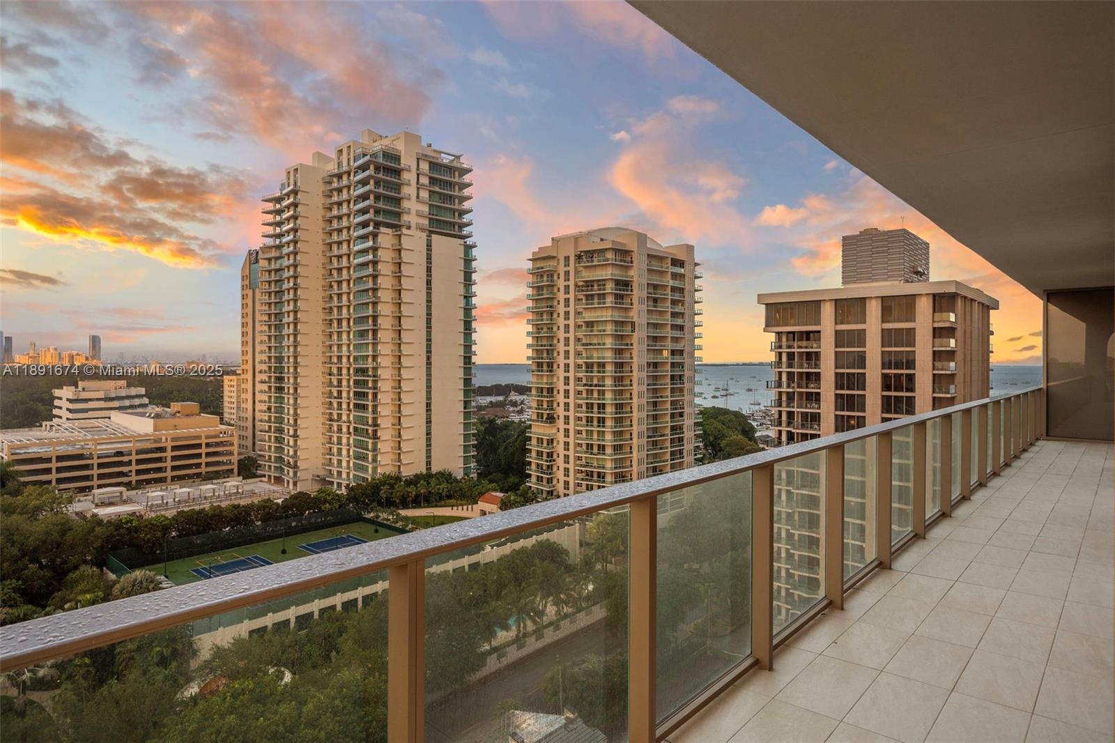 2678 Tigertail Ave #1101 Coconut Grove, FL 33133