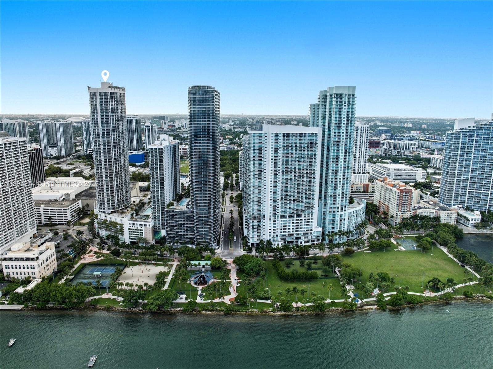 1750 N Bayshore Dr #2410