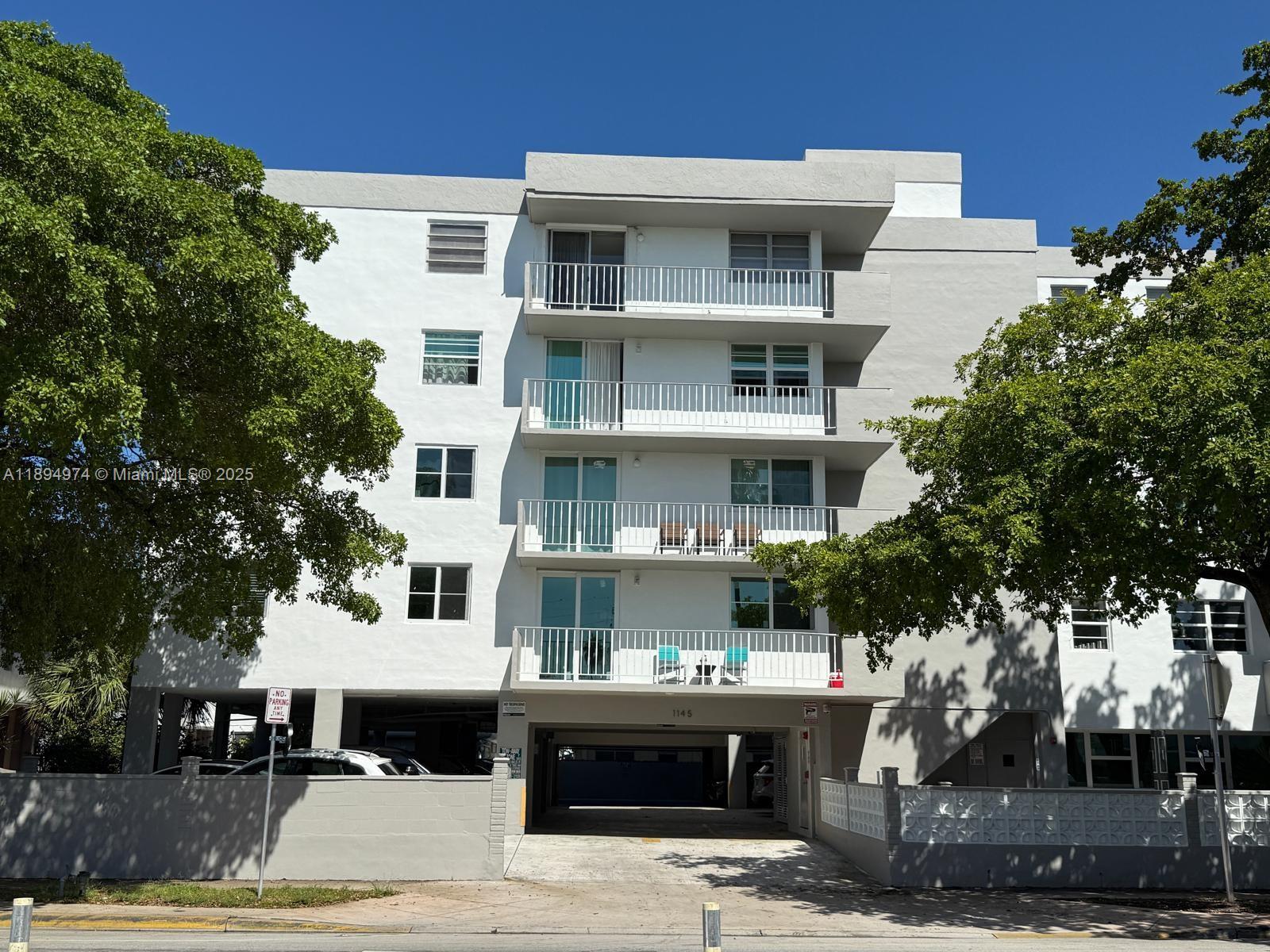 1145 Normandy Dr #203