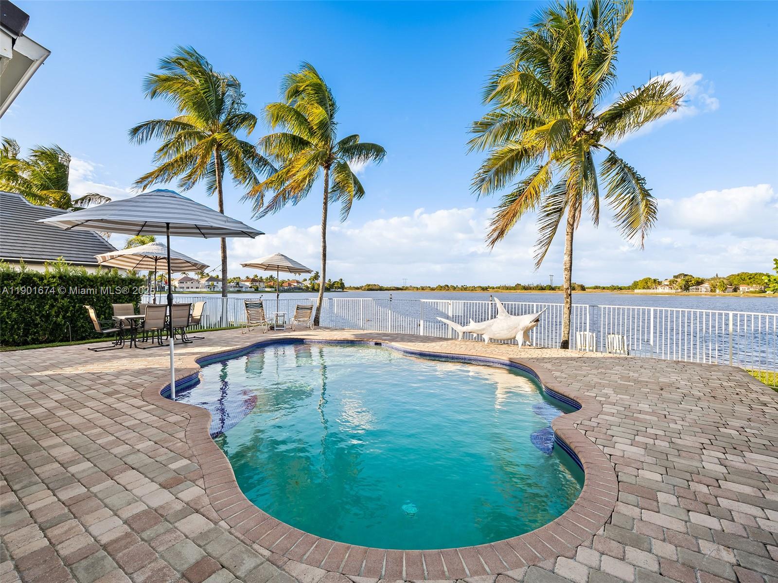 1206 Falls Blvd