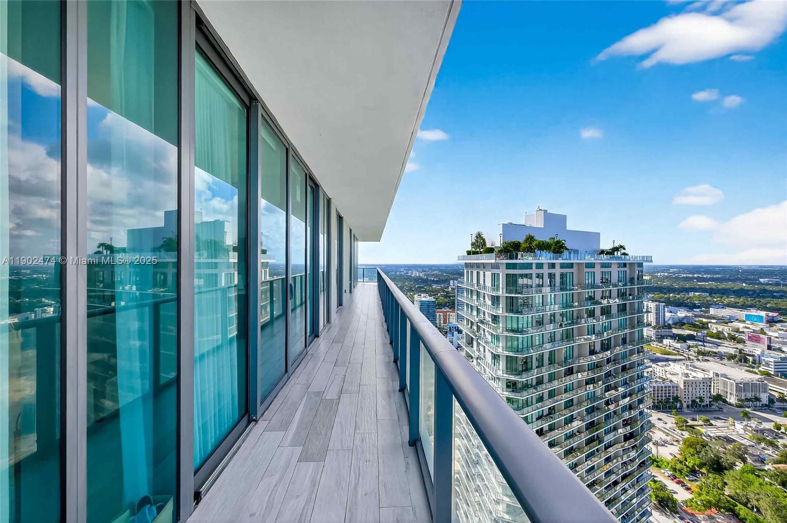 480 NE 31st St #4407 Miami, FL 33137