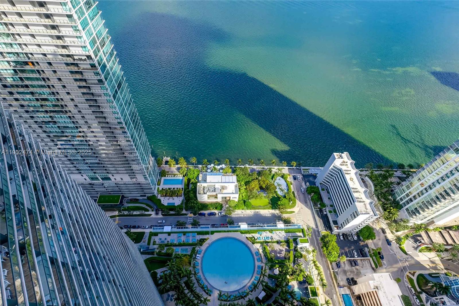 480 NE 31st St #4407 Miami, FL 33137