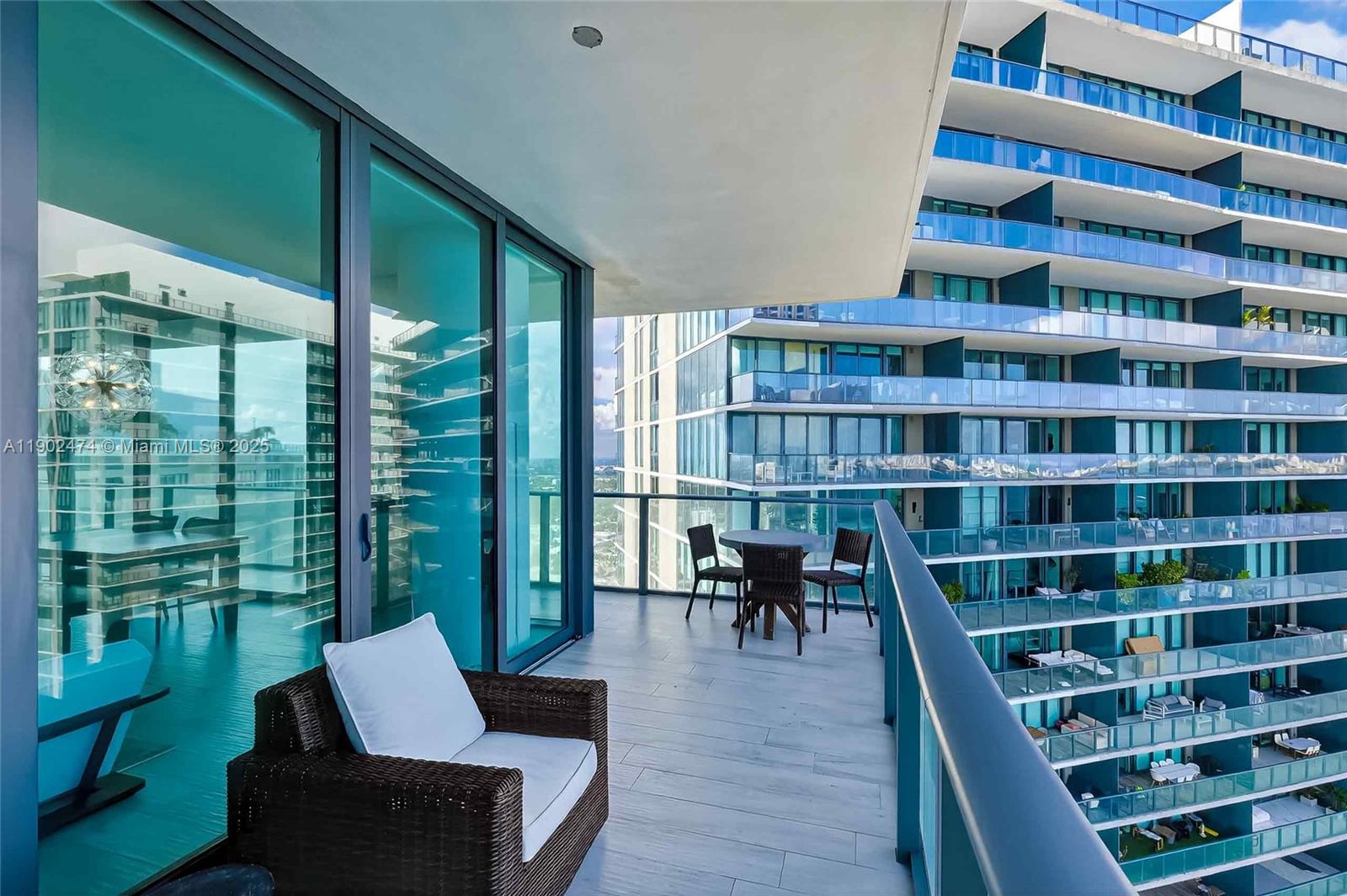 480 NE 31st St #4407 Miami, FL 33137