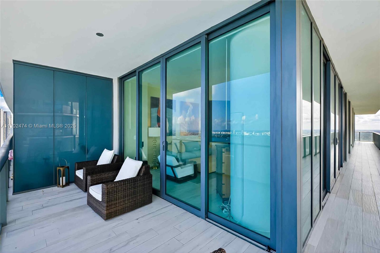 480 NE 31st St #4407 Miami, FL 33137