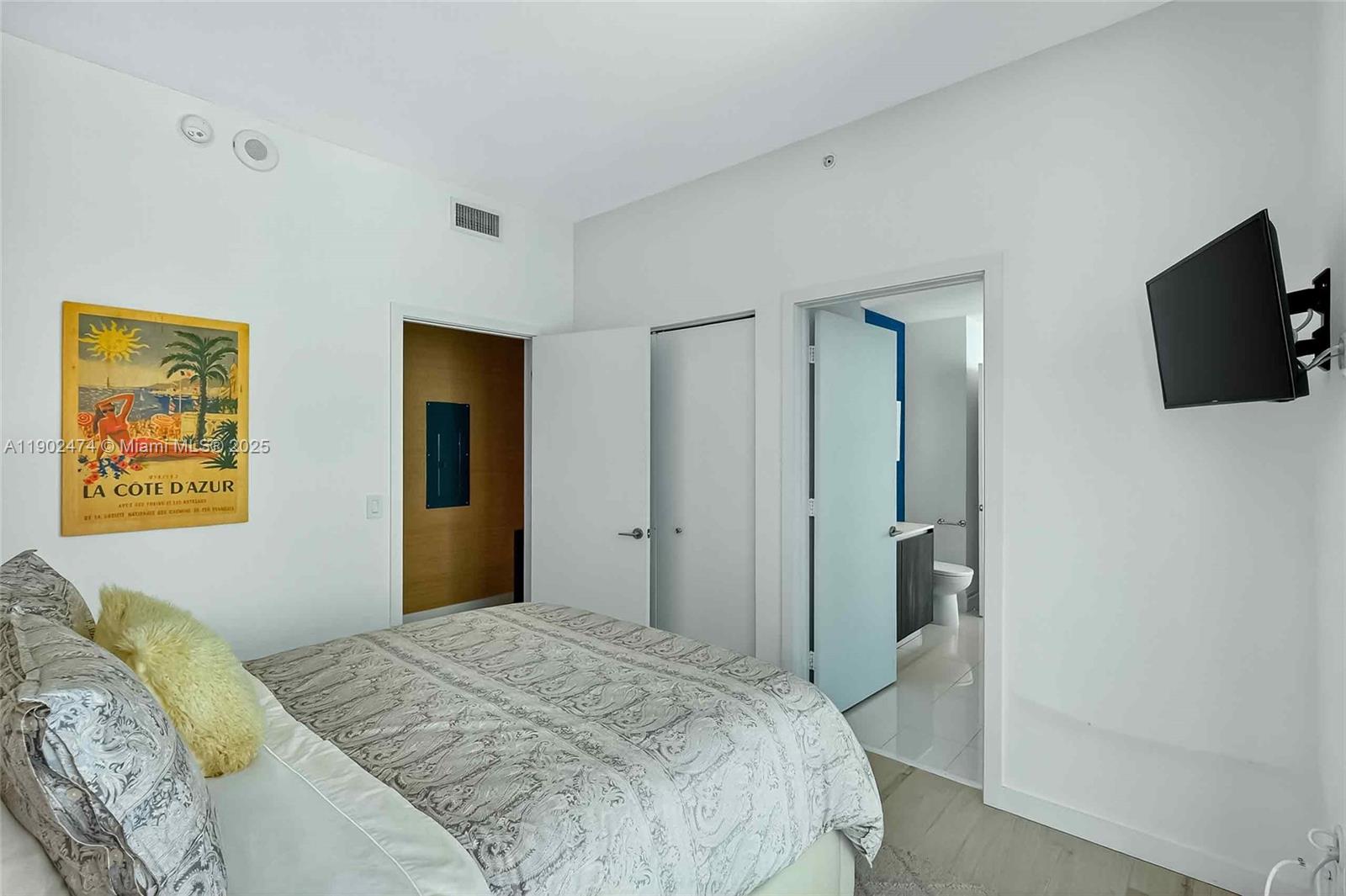 480 NE 31st St #4407 Miami, FL 33137