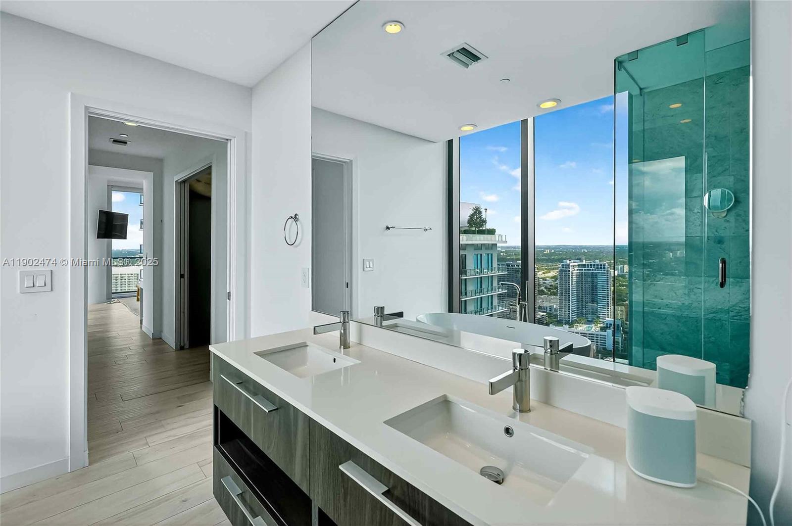 480 NE 31st St #4407 Miami, FL 33137