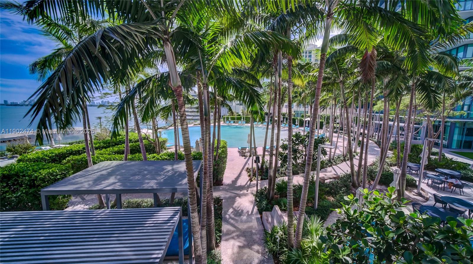 480 NE 31st St #4407 Miami, FL 33137