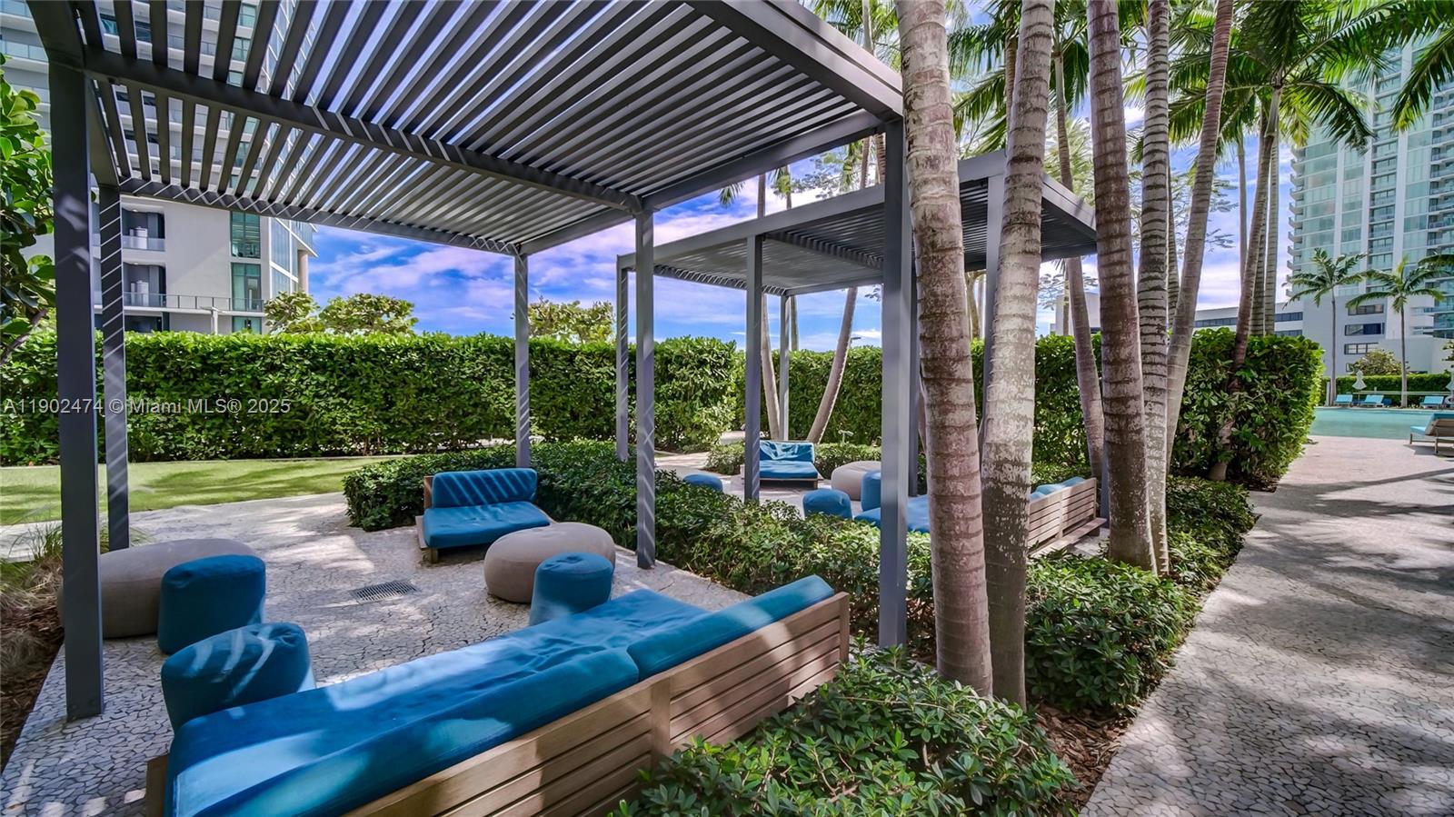 480 NE 31st St #4407 Miami, FL 33137