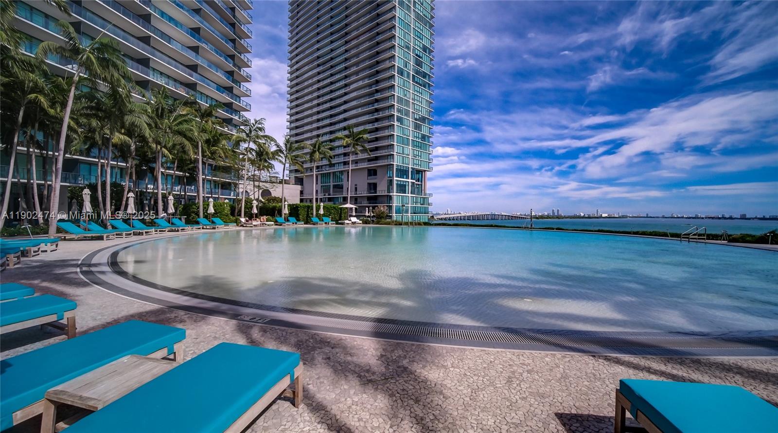 480 NE 31st St #4407 Miami, FL 33137