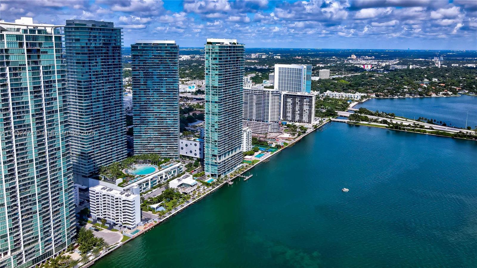 480 NE 31st St #4407 Miami, FL 33137