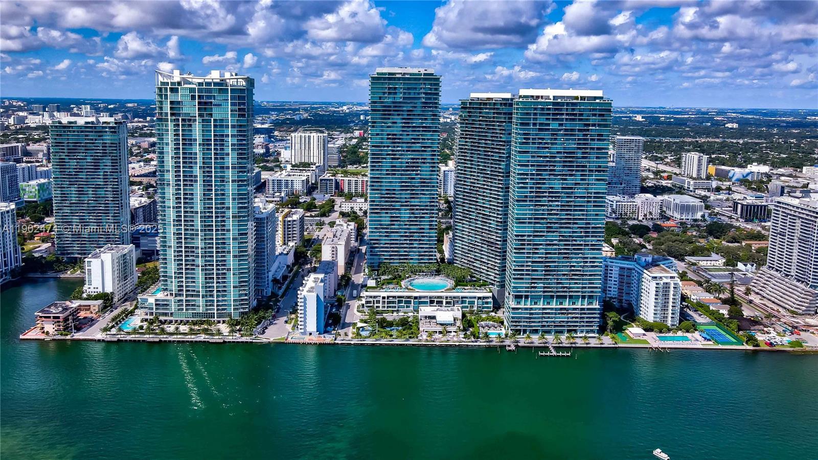 480 NE 31st St #4407 Miami, FL 33137